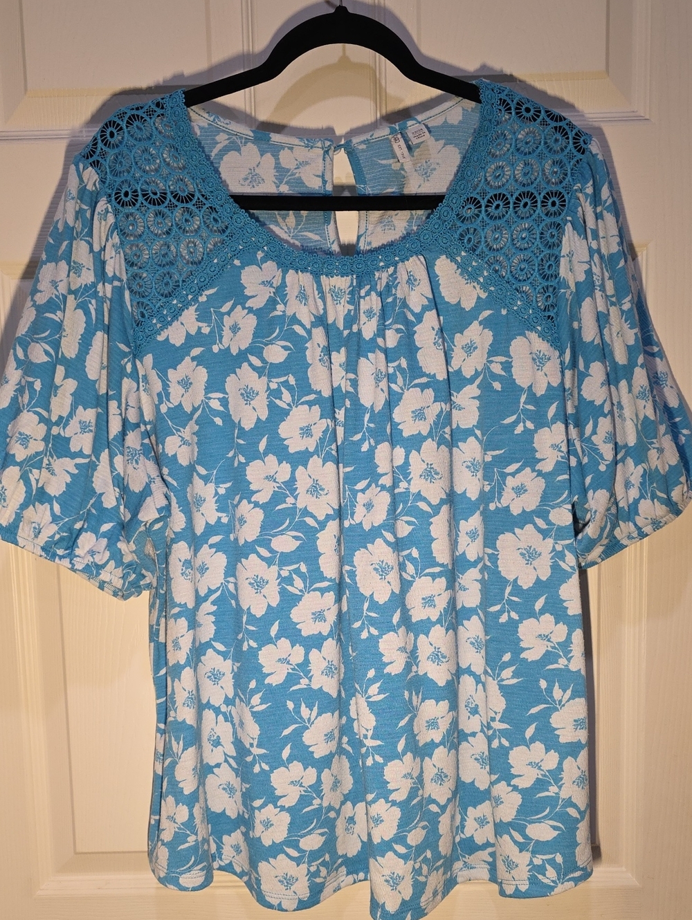 Cato Blue and White Floral Crochet-Yoke Tunic